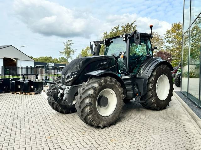 Farm tractor Valtra T235 Direct Smart Touch TWINTRAC! 745 HOURS: picture 13