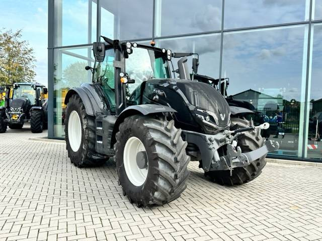 Farm tractor Valtra T235 Direct Smart Touch TWINTRAC! 745 HOURS: picture 20