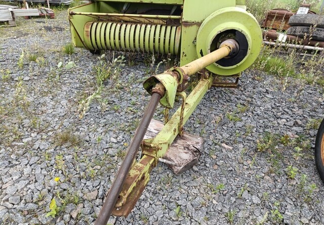 Square baler Claas Markant 50 paalain: picture 7