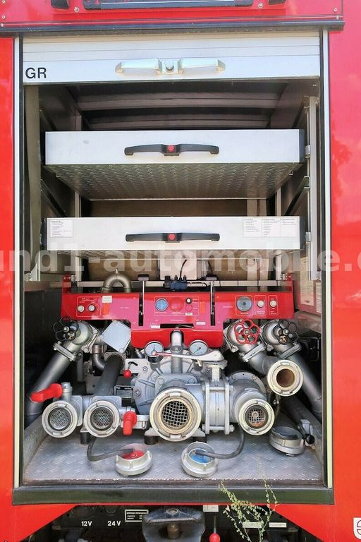 Fire truck Mercedes-Benz 1124 F Feuerwehr LF 16/16 Pumpe Tank Haspel 1124 F Feuerwehr LF 16/16 Pumpe Tank Haspel: picture 10