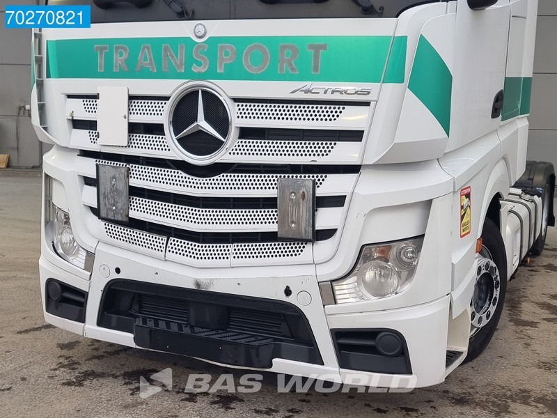 Tractor unit Mercedes-Benz Actros 1842 4X2 Mega StreamSpace: picture 14