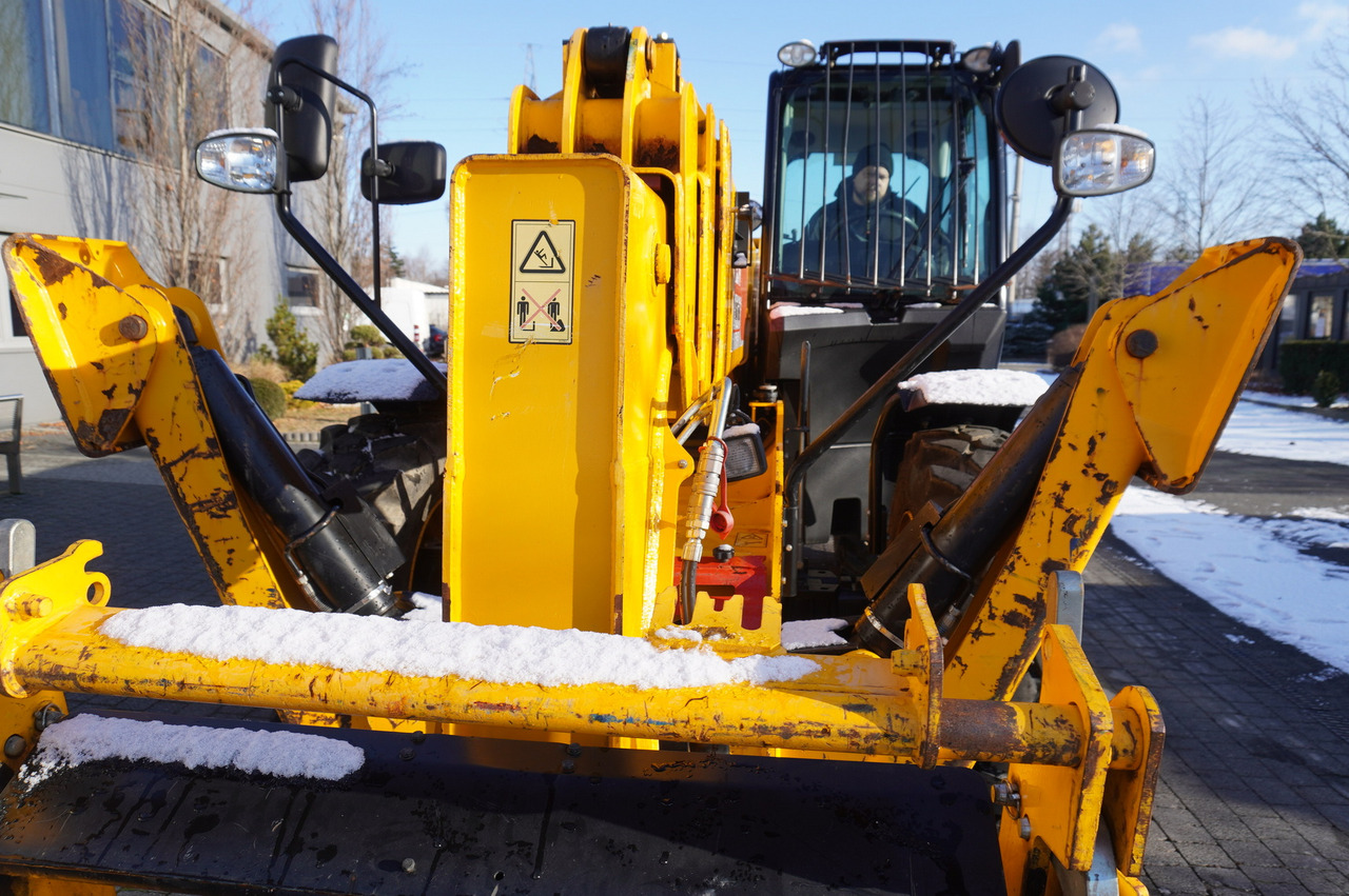 Lease a JCB 540-170 Telescopic Loader / 17m / joystick JCB 540-170 Telescopic Loader / 17m / joystick: picture 25