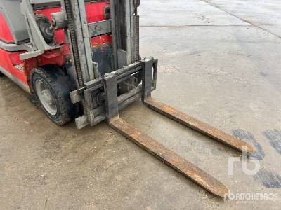 Forklift NISSAN FD02A250 2500 kg Chariot Elevateur: picture 14