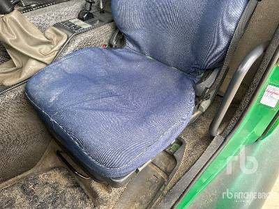 Asphalt distributor RENAULT KERAX 2008 Secmair Chipsealer on 8x8 ...: picture 22