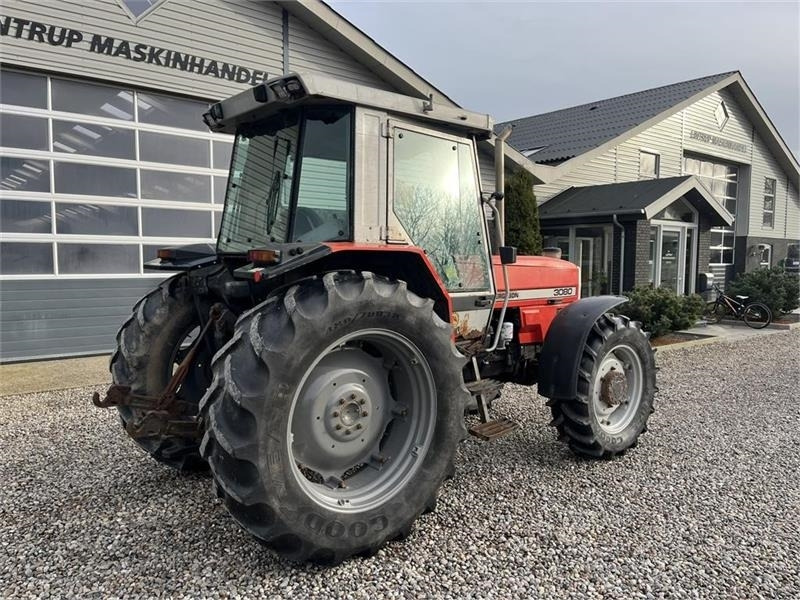 Farm tractor Massey Ferguson 3080 6cyl traktor med 4wd til små penge.: picture 13