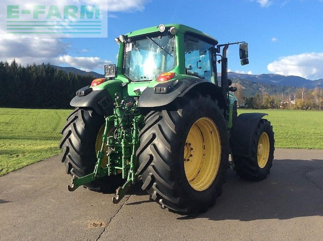 Farm tractor John Deere 7430 premium: picture 12