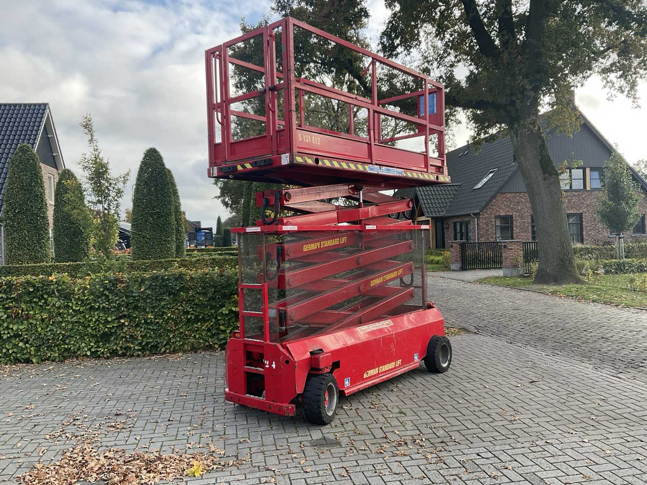 Aerial platform German standard lift S131 E12: picture 10