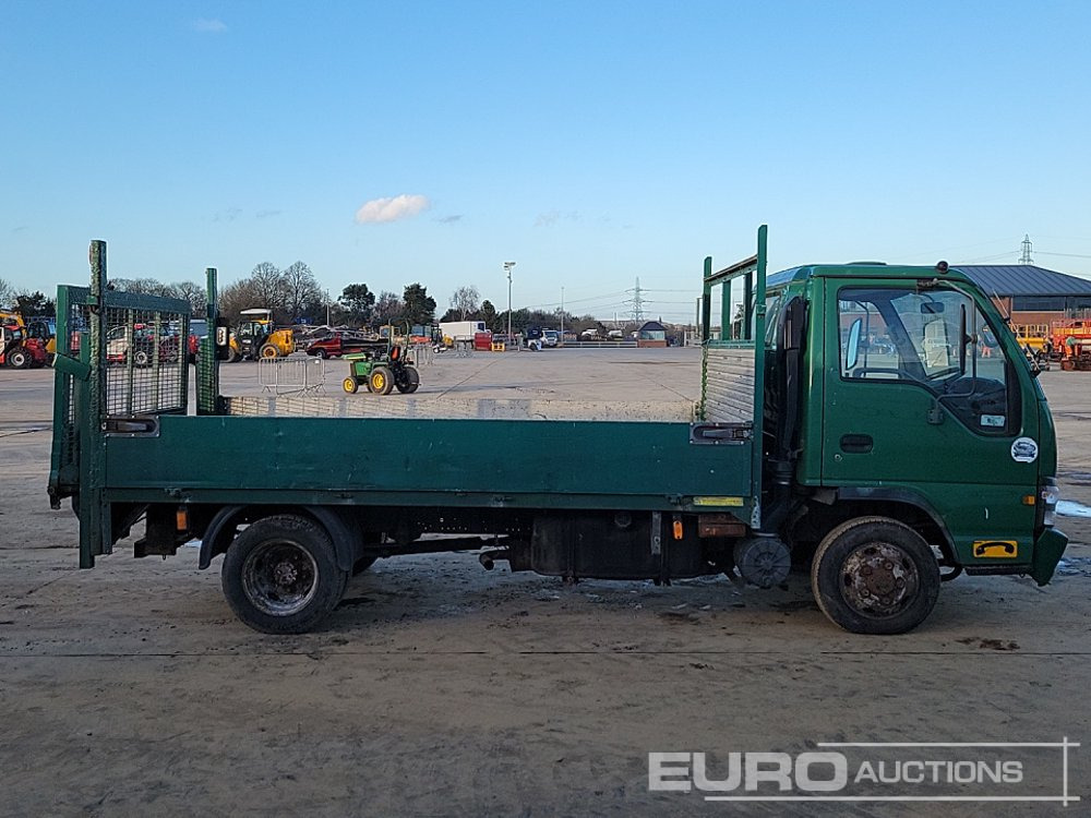 Dropside/ Flatbed truck 2008 Isuzu NKR: picture 6