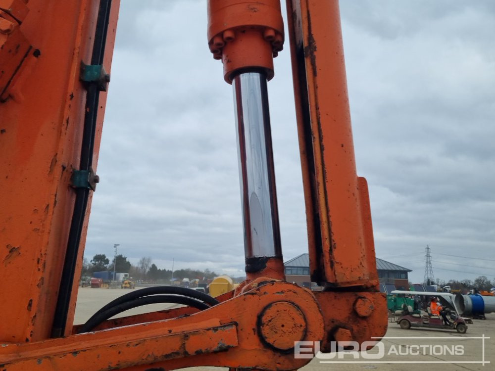 Wheel excavator 2018 Hitachi ZX140W-6: picture 36