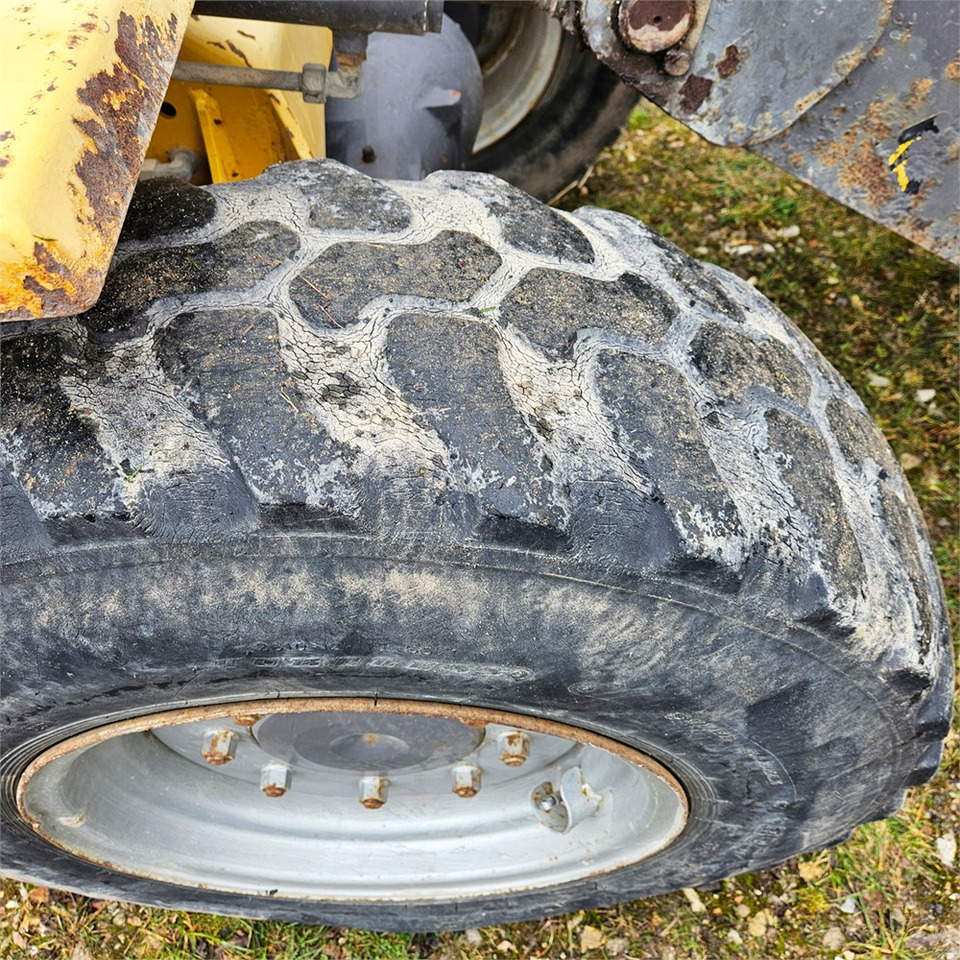 Wheel loader Volvo L 30 Z: picture 34