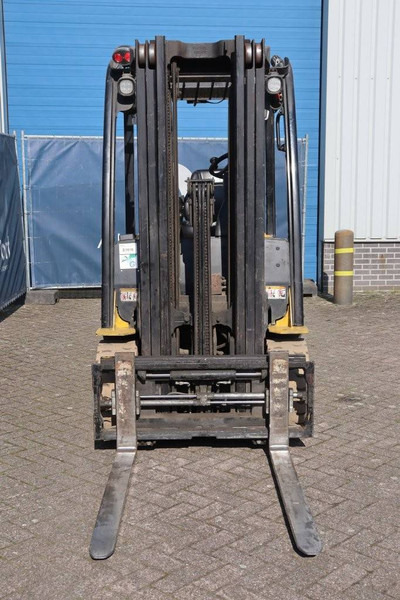 Electric forklift Yale ERP25VL E2145: picture 7