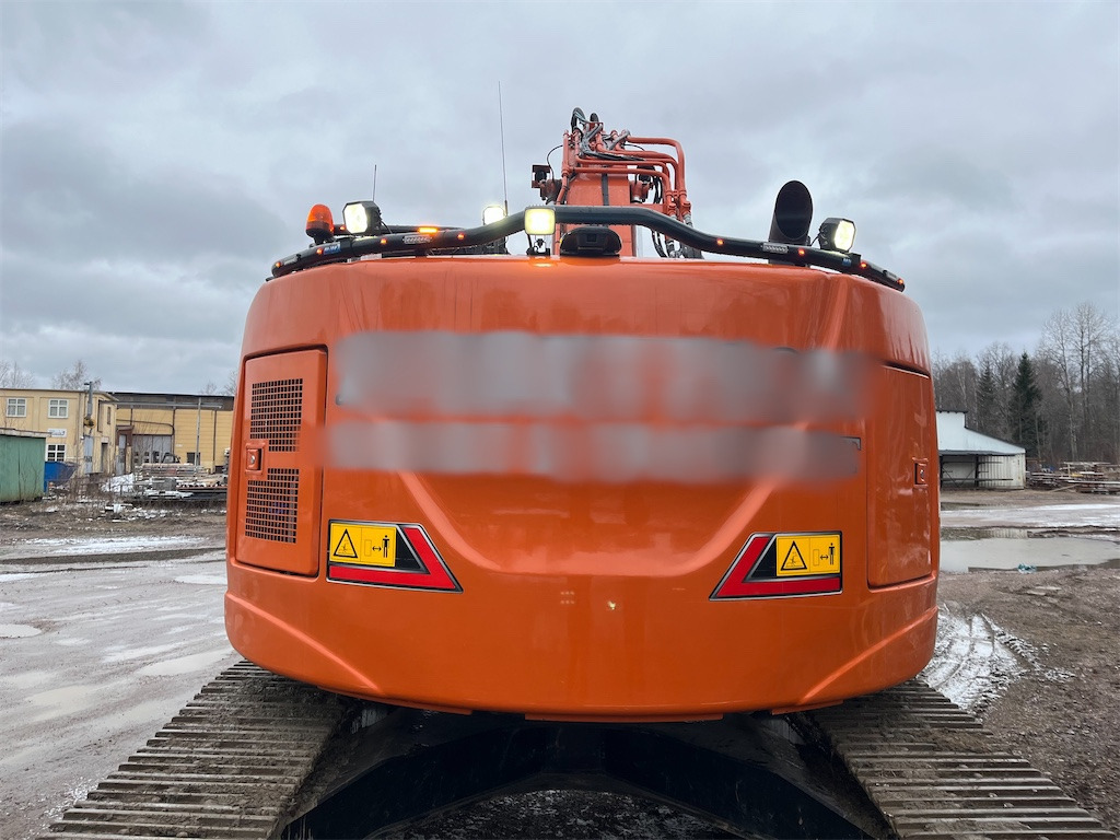 Crawler excavator Hitachi Zaxis 225 USLC: picture 40